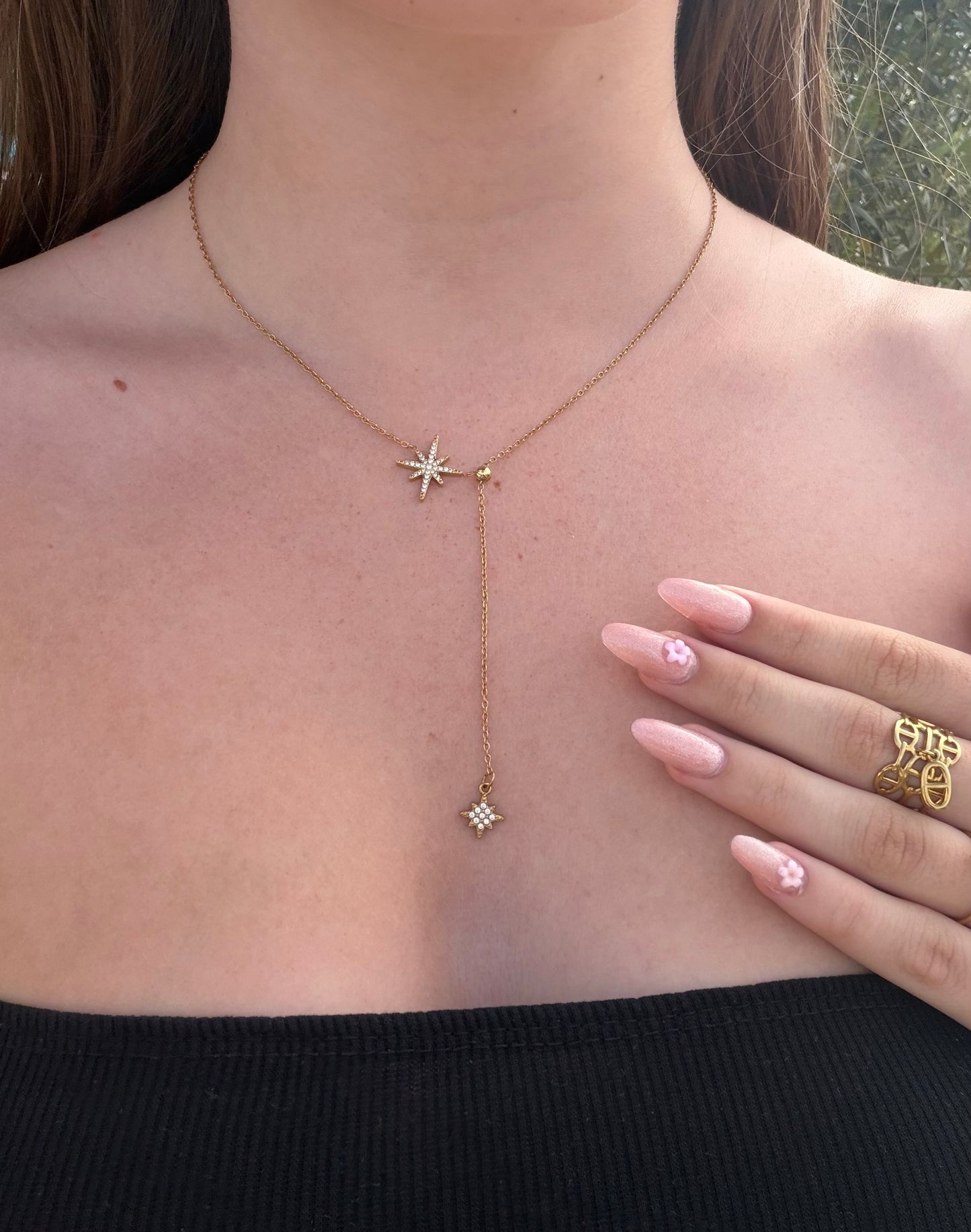 COLLIER JULIA