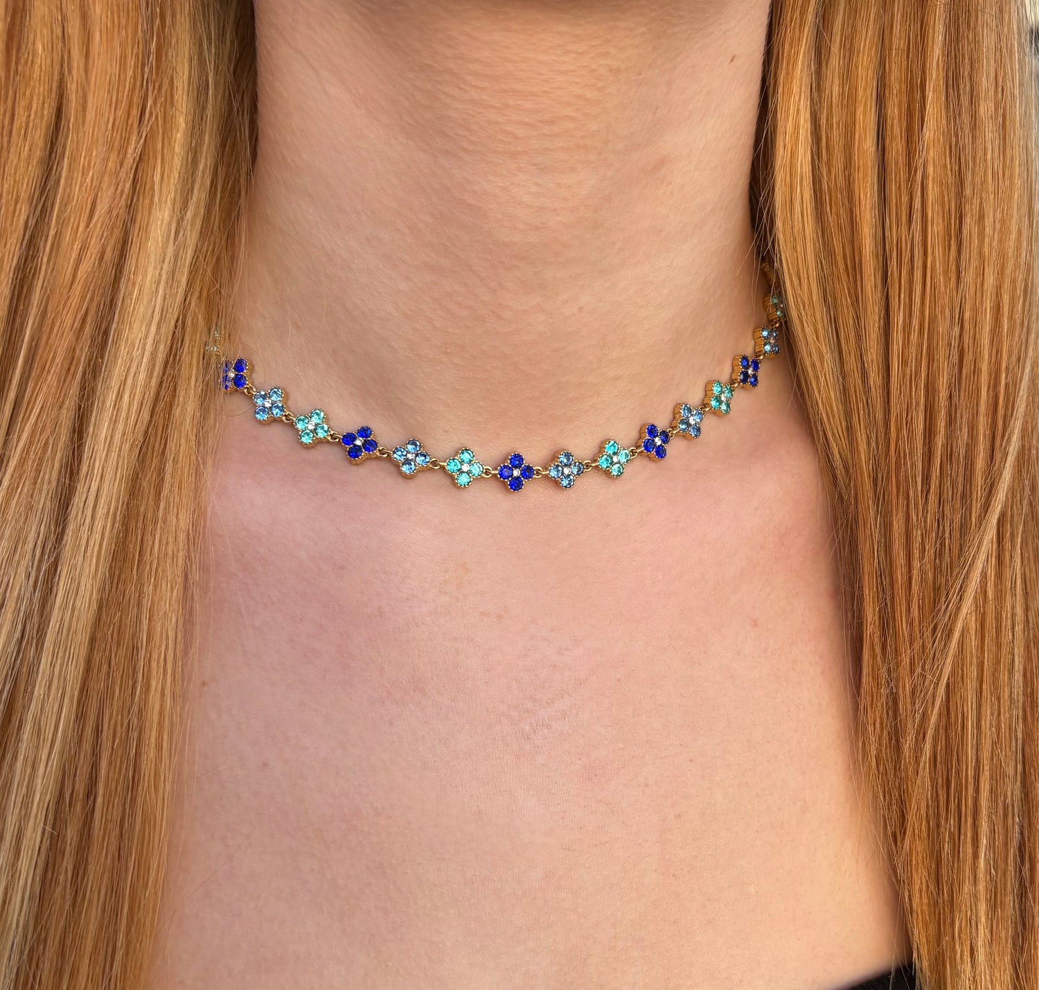 𝐂𝐎𝐋𝐋𝐈𝐄𝐑𝐒