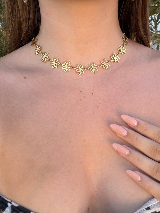 COLLIER SANARY