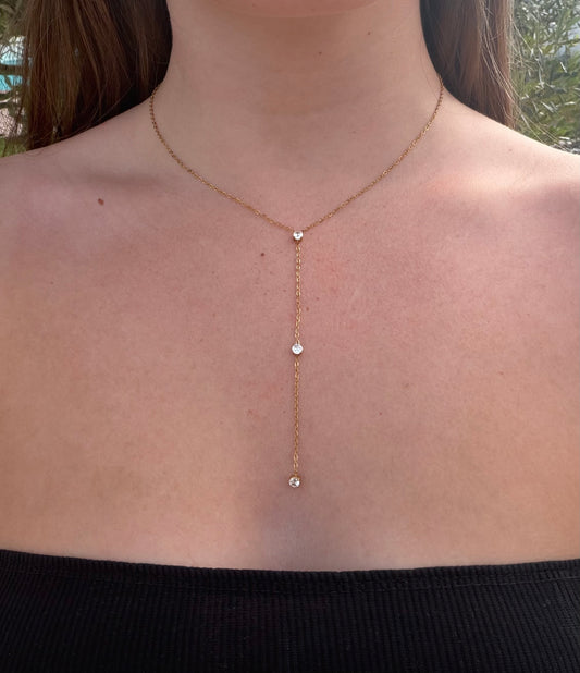 COLLIER LINA