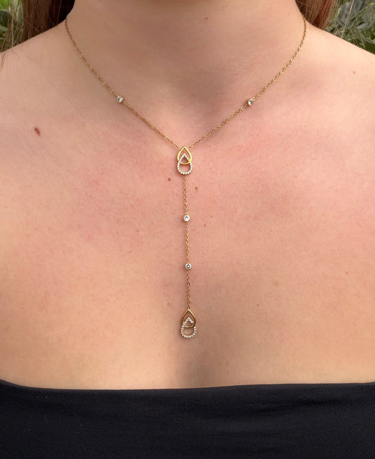 COLLIER SARAH