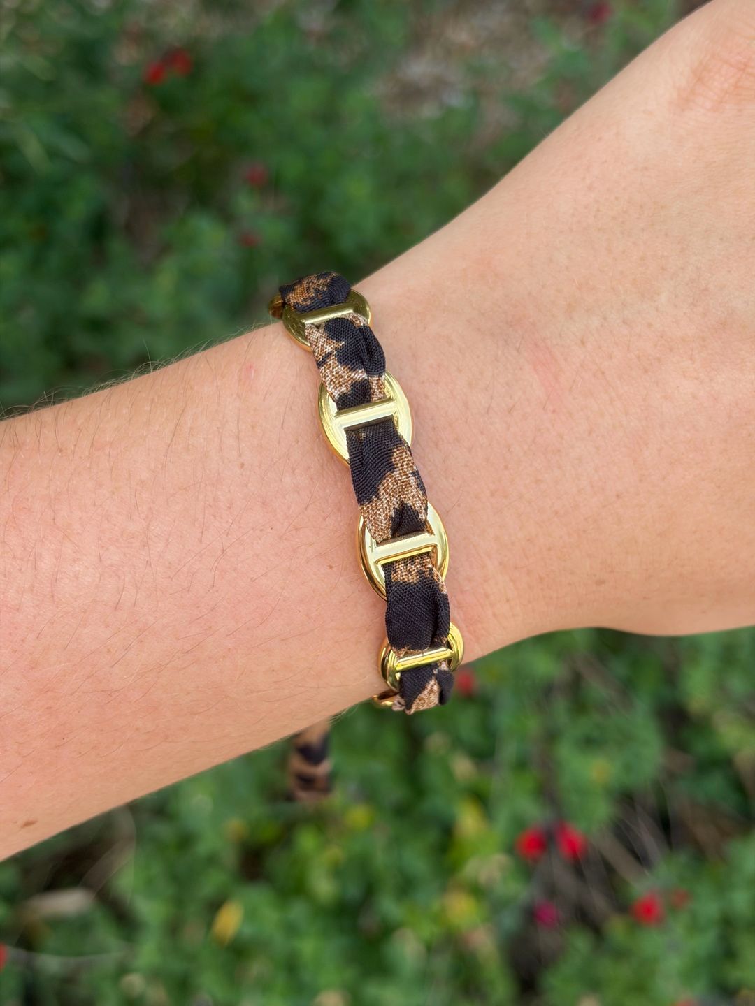 JONC KELLYA LÉOPARD